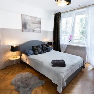 Hostel Clicktheflat Muranow, Warsaw